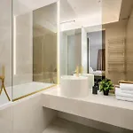 North By Urbanesq Cortina H Apartment *